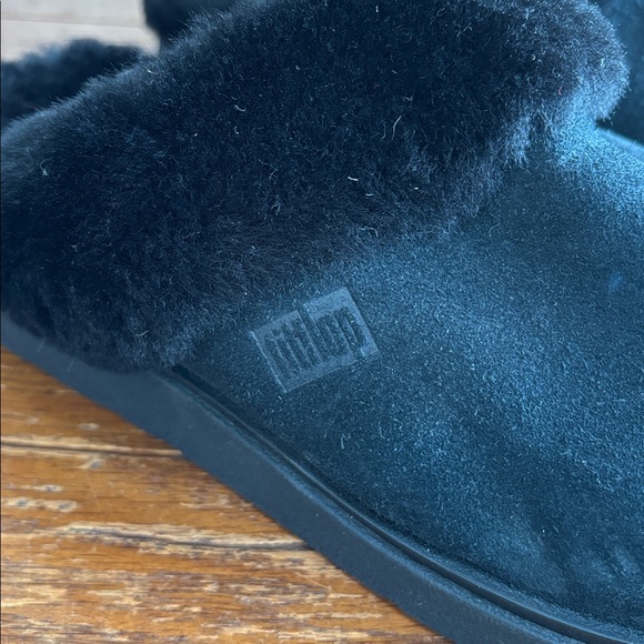 FitFlop Gen-FF Slipper Shoes Women’s Cozy Black Suede Shearling Lined Size 10 - Picture 3 of 12